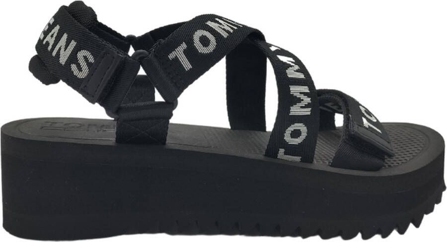 Tommy Hilfiger Flatform Eva Sandal Dames Sandalen Zwart