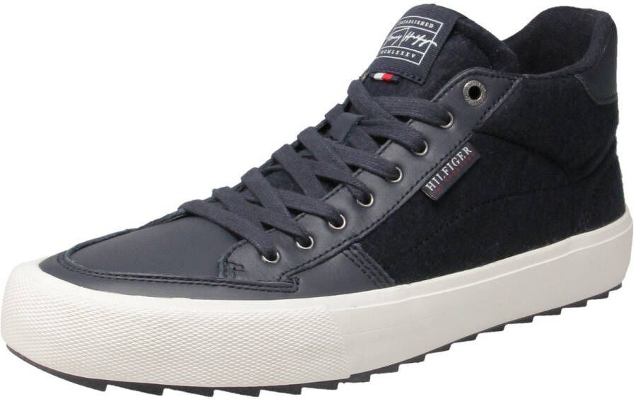 Tommy Hilfiger Sneakers SEASONAL VULC FELT CHUKKA in modieuze materialenmix