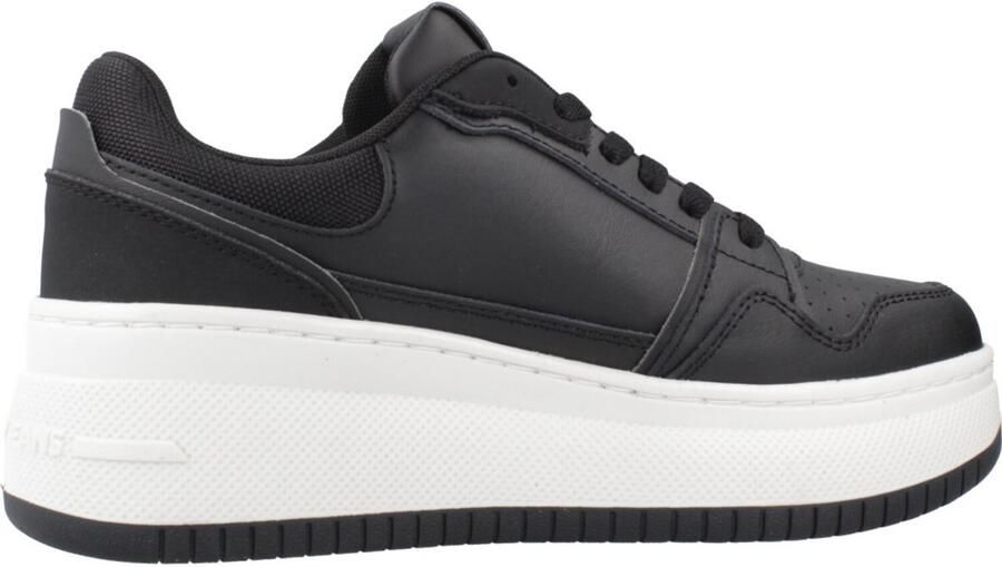 TOMMY JEANS Sneakers met sleehak TJW RETRO BASKET FLATFORM plateau vrijetijdsschoen veterschoen met perforaties in basket-look