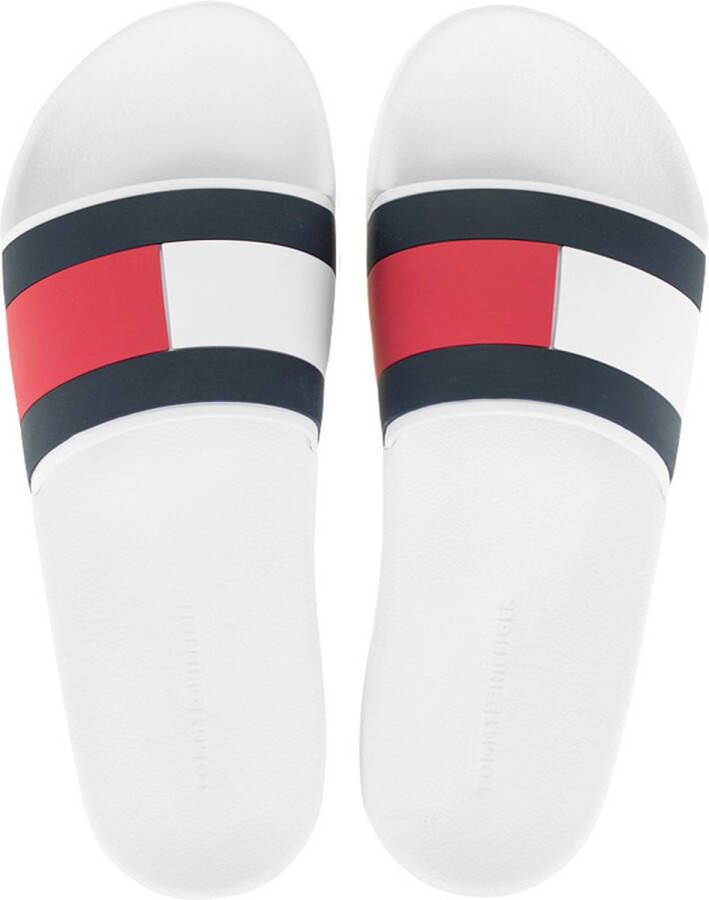 Tommy Hilfiger Badslippers ESSENTIAL FLAG POOL SLIDE met opvallende vlag smal model