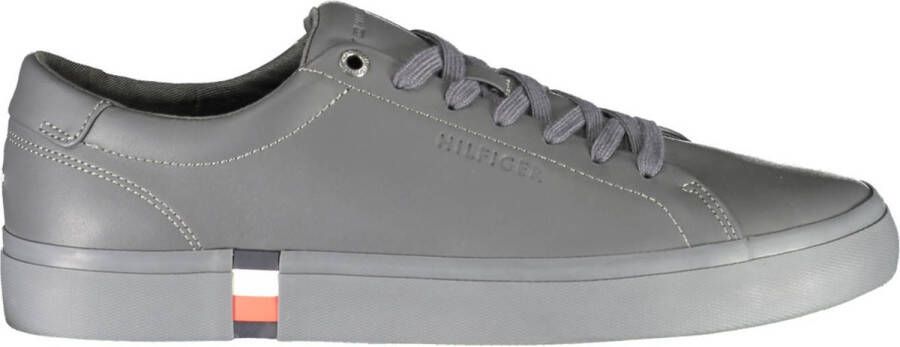 Tommy Hilfiger Sneakers MODERN CUP LIGHTWEIGHT LEA met contrastbeleg bij de hiel