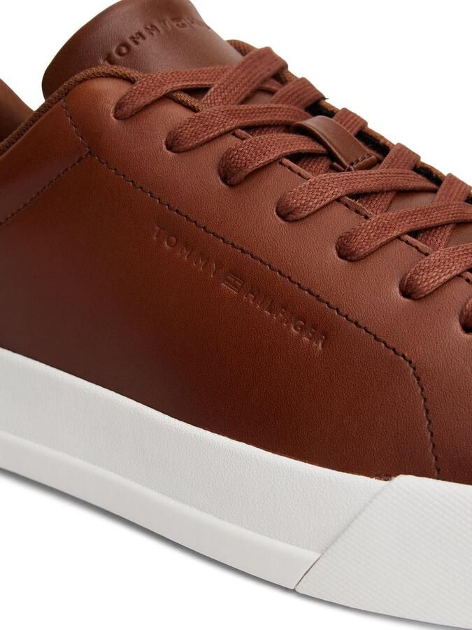 Tommy Hilfiger Sneakers TH COURT CORE COGNAC