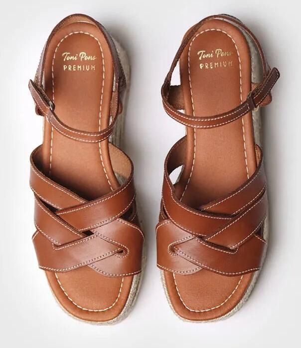 Toni Pons Gouden platform sandaal CRISTINA