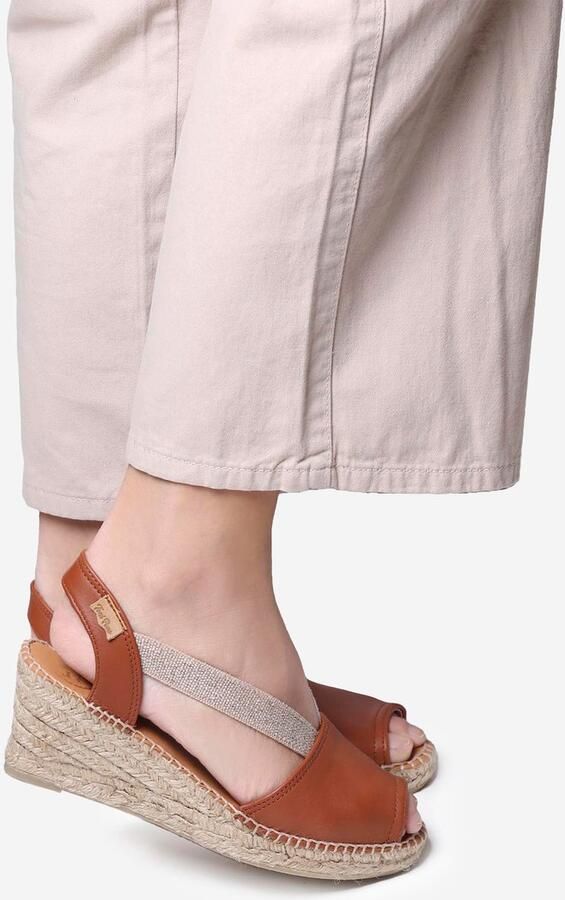 Toni Pons TEIDE-P Leren espadrille met veiligheidssluiting en middelhoge sleehak NOUGAT