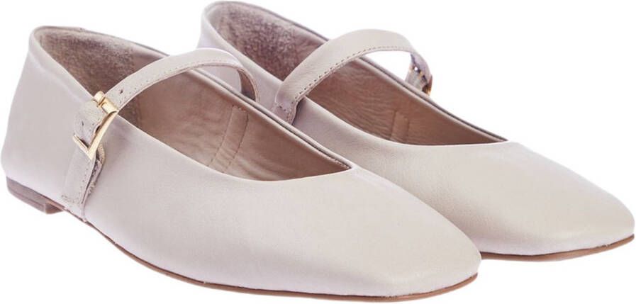 TRENDYOL SHOES Nertsen Echte Lederen Vierkante Teen Dames Ballerina's Taxss24Be00001
