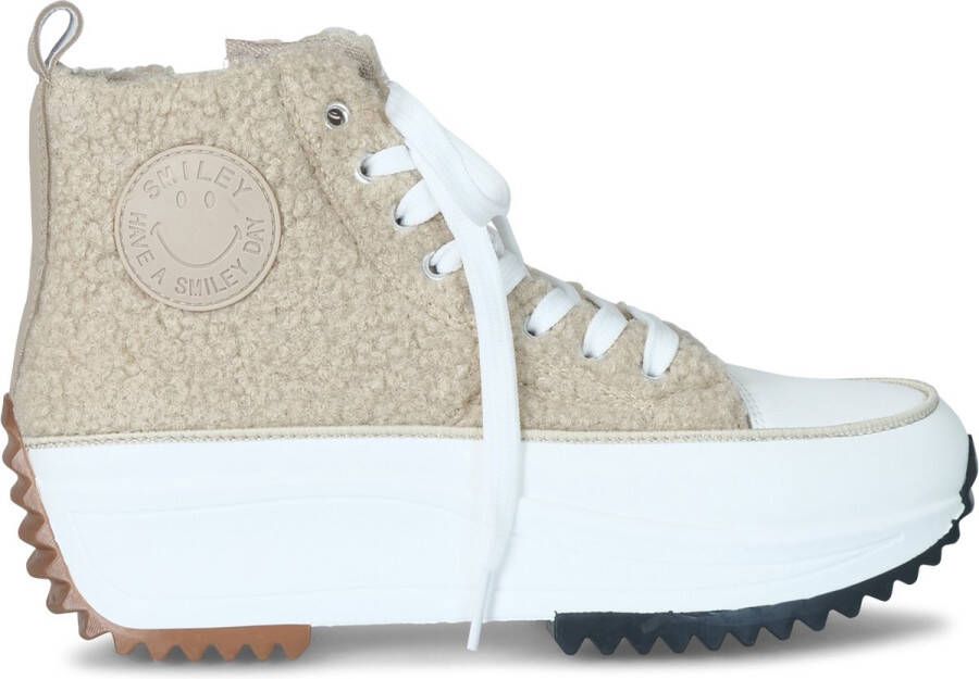 Autry Beige Leren Sneakers met Ademende Details