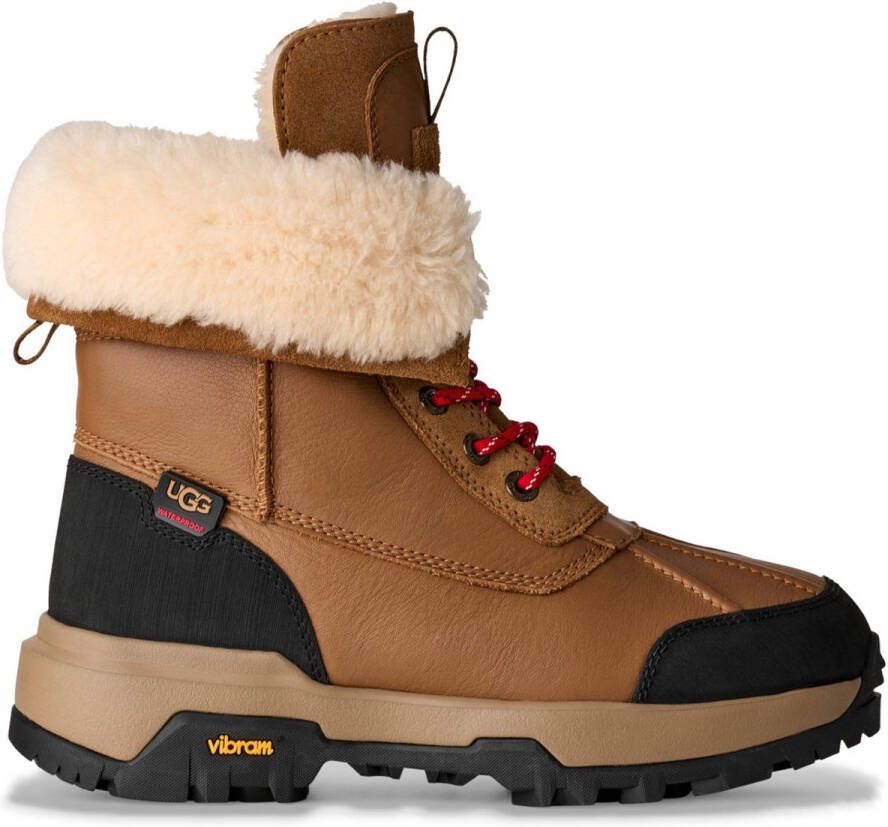 UGG dames veterboot Adirondack Boot Aniv leder chestnut