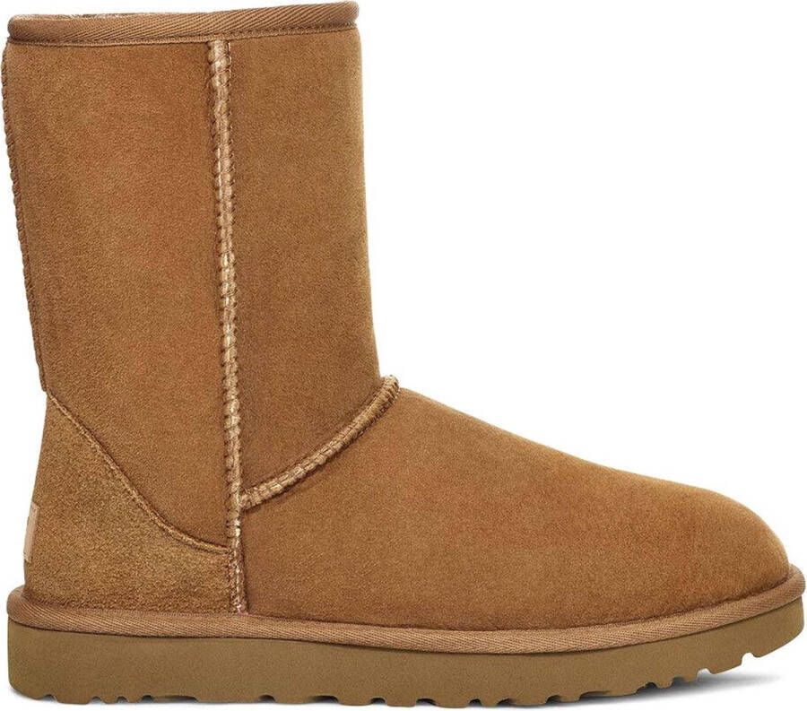 UGG Klassieke laarzen Heren Boots Laarzen Herenschoenen Suède Classic short Cognac