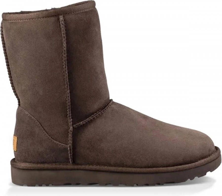 UGG Classic Short II Laarzen 1016223 Chocolate Donker Bruin