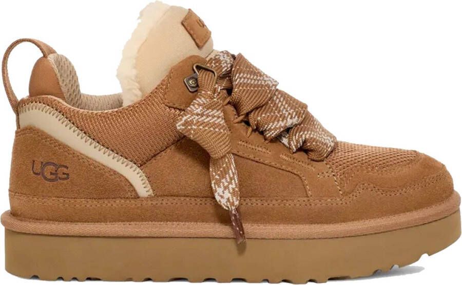 UGG Plateausneakers LOWMEL Midcut sneaker veterschoen met gewatteerde schachtrand