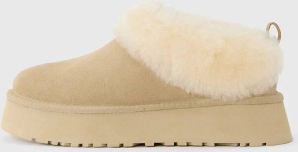 UGG Boots zonder sluiting TAZZELLE Enkellaarsjes instaplaarsjes met aantreklus