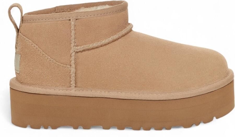 Ugg Classic Ultra Mini Platform sand (GS) Unisex Boots beige Schoenen