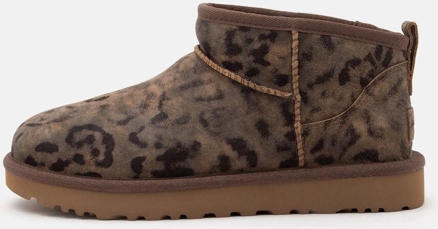 UGG Classic Ultra Mini Spotted Women's Chestnut