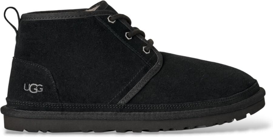 UGG Veterschoenen Unisex Neumel Chukka boot vrijetijdsschoen met casual 3-gats vetersluiting