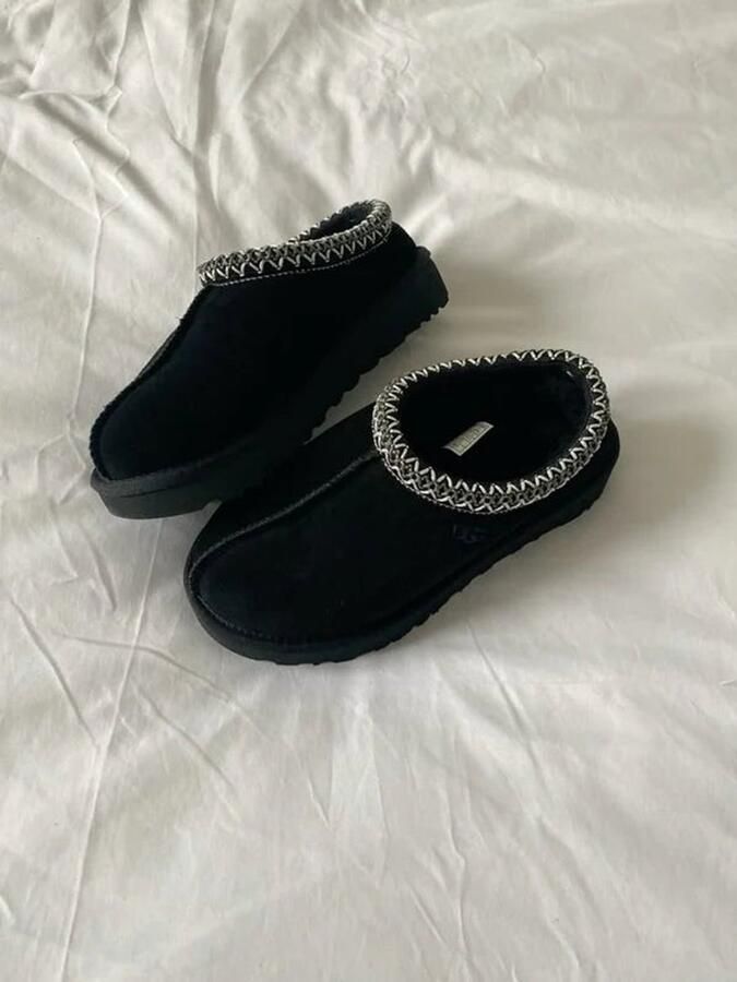 UGG Tas Slipper Black