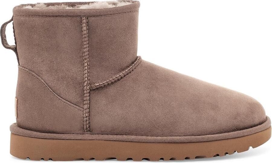 UGG Vachtlaarzen Dames W Classic Mini Ii Maat: 36 Materiaal: Suède Kleur: Taupe