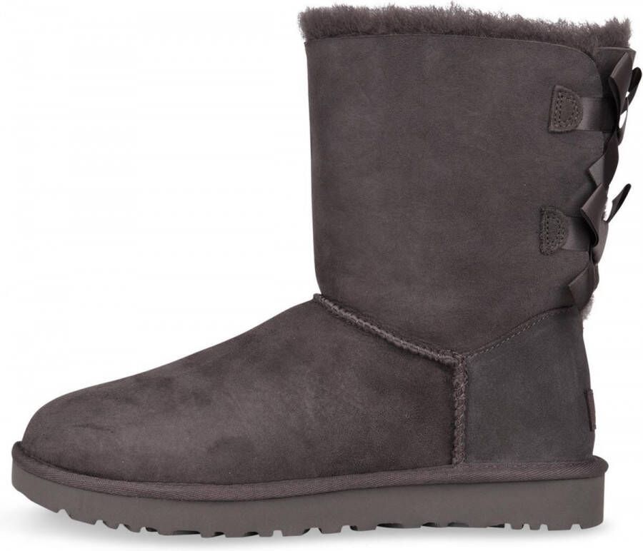 UGG Boots zonder sluiting Bailey Bow 2 met satijnen strikken achter bij de schacht