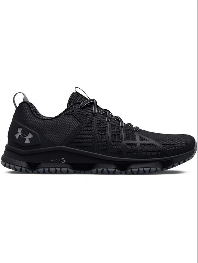 Under Armour Micro G Strikefast Wandelschoenen Zwart Vrouw