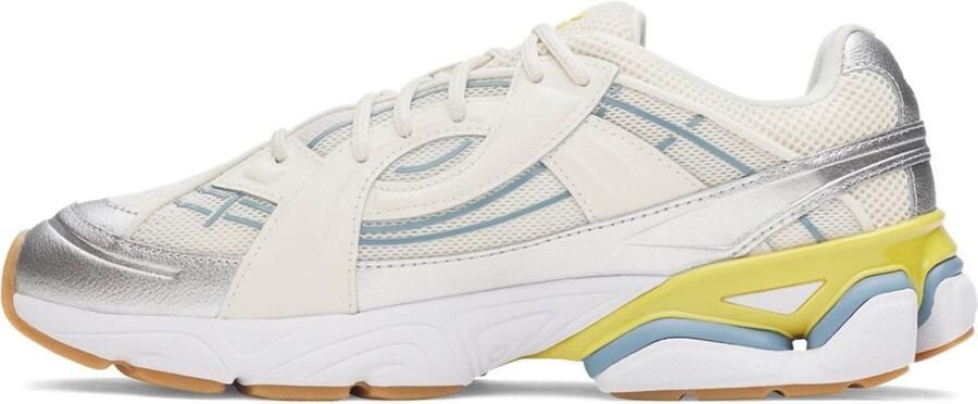 Under Armour Sportschuhe Sola 6005284 Brown 280-45 5 )