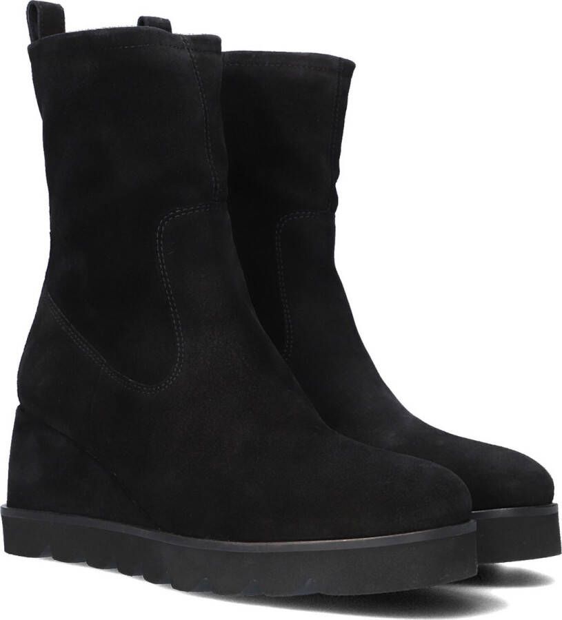 UNISA Enkellaarsjes Dames Leticia Maat: 41 Materiaal: Suède Kleur: Zwart