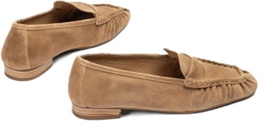 Unisa dames loafers met geplooide details beige suède