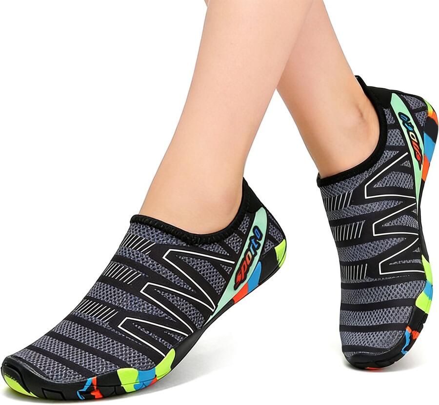 Unisex waterschoenen Maat XS Voet Lengte Sneldrogend Geschikt voor strand surfen duiken zwem en andere wateractiviteiten Strandzwemschoenen Antislip watersokken Zwemschoenen Duikschoenen Outdoor strandschoenen