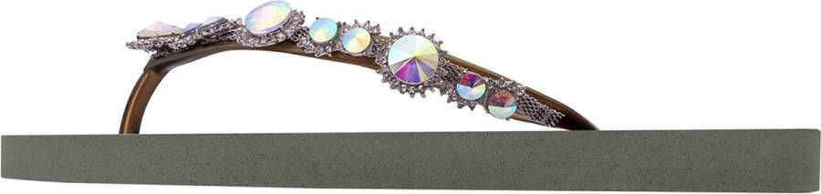 Uzurii Chrystal Marilyn Legergroen