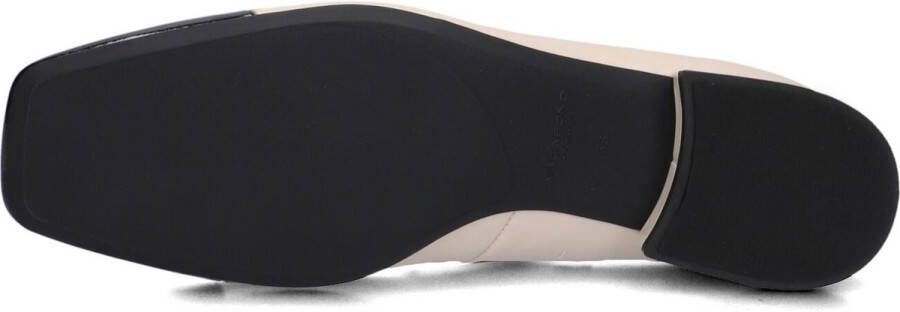VAGABOND SHOEMAKERS Ballerina Dames Debbi 5818-160 Maat: 36 Materiaal: Leer Kleur: Wit