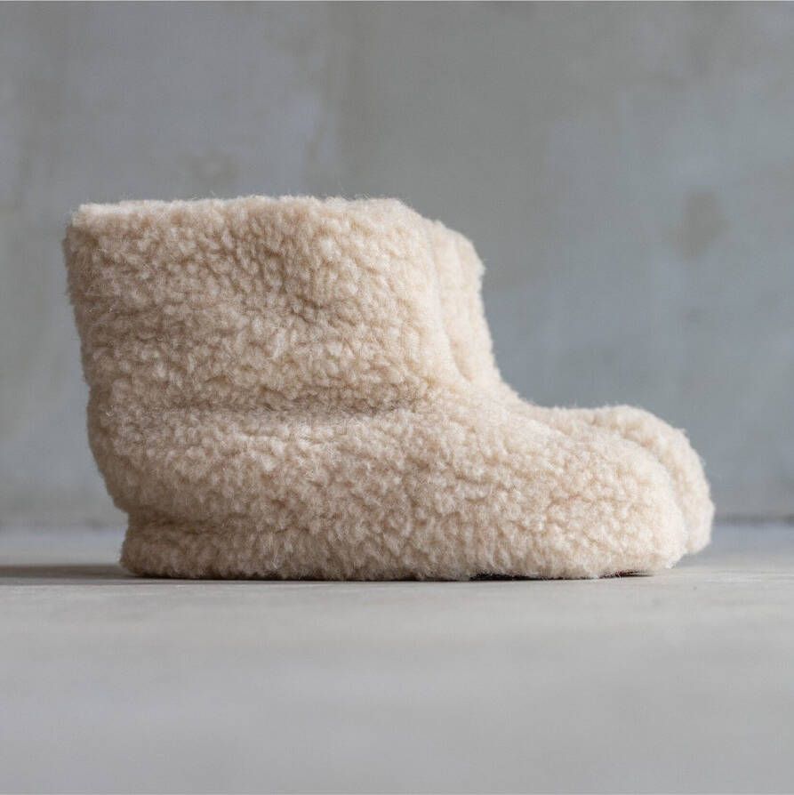 Van Buren Bolsward BV Wollen sloffen Sami beige