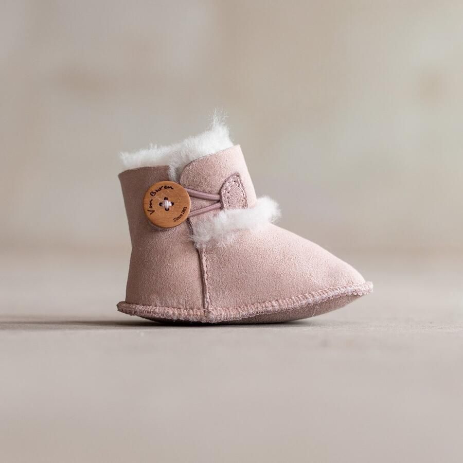 Van Buren Sinds 1861 Wollen babyslofjes Davin 100% schapenvacht Babyschoentjes van lamsvacht Roze