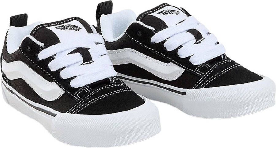 Vans JN Knu Skool (GS) Skate in zwart formaten: 38.5