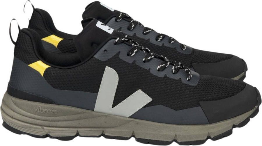 Veja Zwarte Alveomesh Low-Top Sneakers met Vibram-zool Black