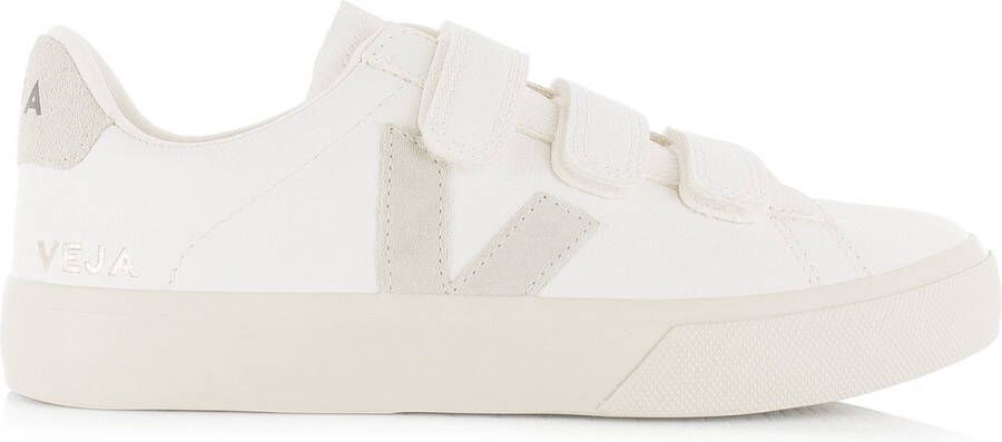VEJA Lage Sneakers Recife Logo Maat: 39 Materiaal: Leer Kleur: Wit