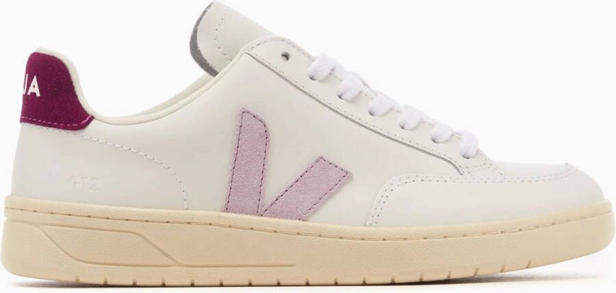 Veja Leren sneakers met magenta details Multicolor Dames