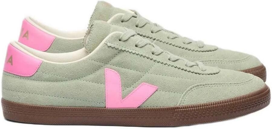 Veja Groene Sneakers voor een stijlvolle look
