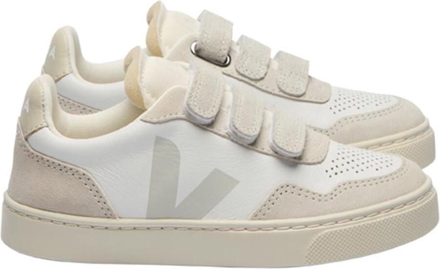 Veja Small V