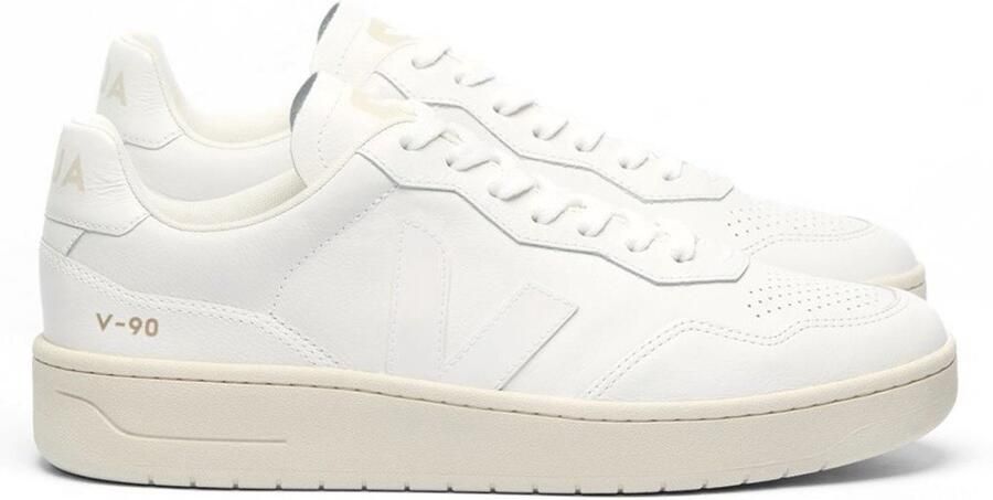 Veja V-90 O.T. Leather