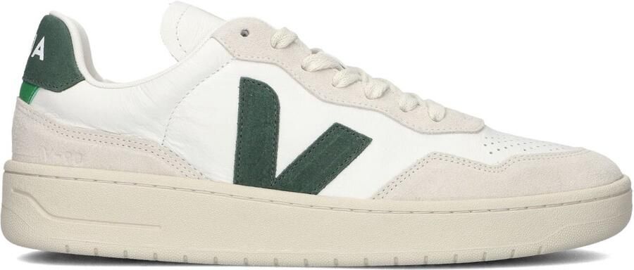 VEJA Lage Sneakers Dames V-90 Maat: 41 Materiaal: Leer Kleur: Wit