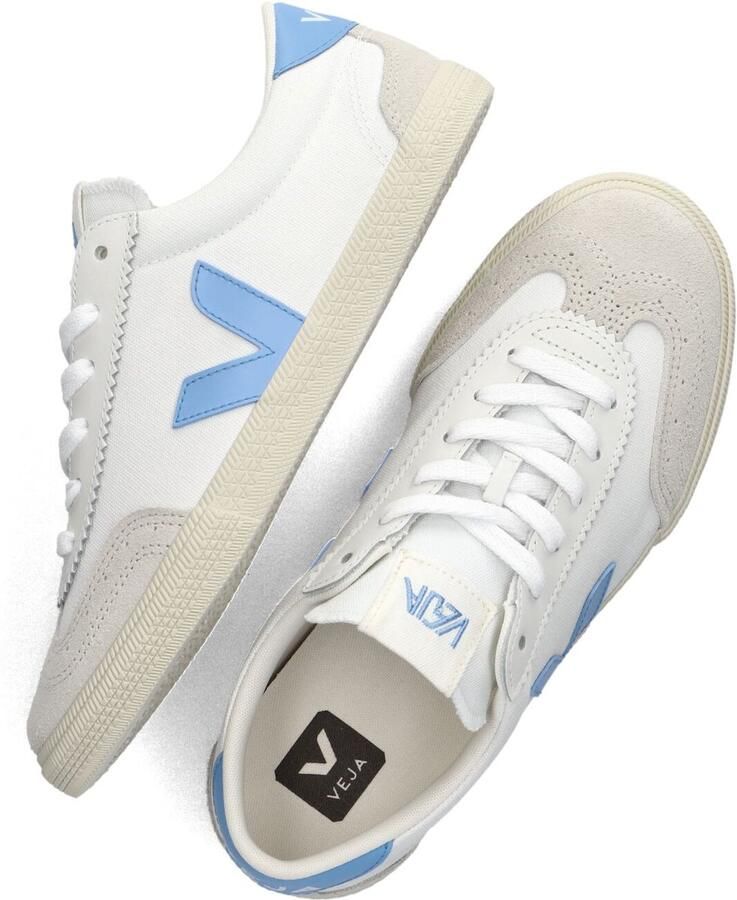 VEJA Lage Sneakers Dames Volley Maat: 36 Materiaal: Textiel Kleur: Wit