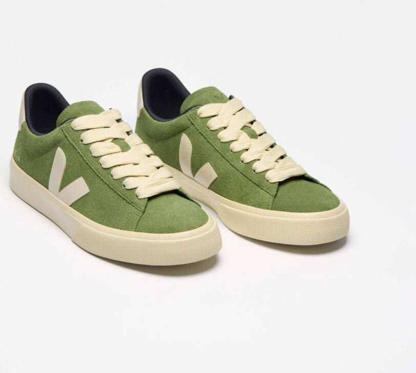 Veja Womens Bold Suede