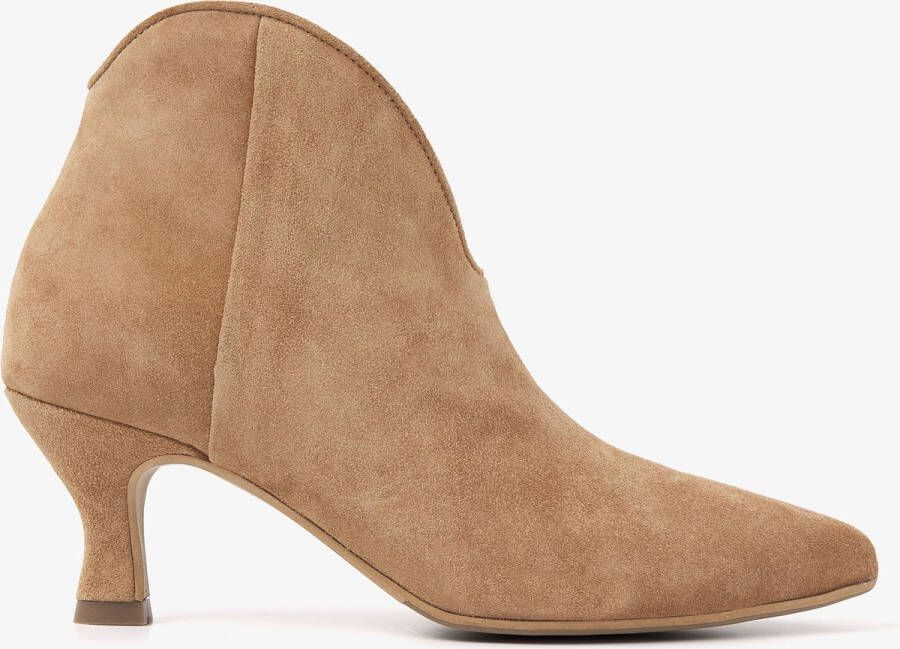 Via vai 60043 Noelle Rock 02-308 Cognac Enkellaarzen