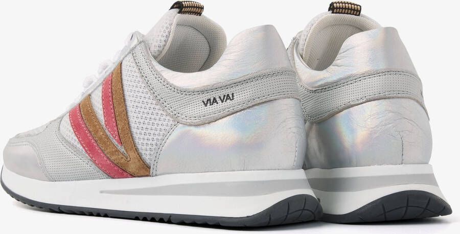 VIA VAI Nora Vibe Sneakers Metallic Zilver