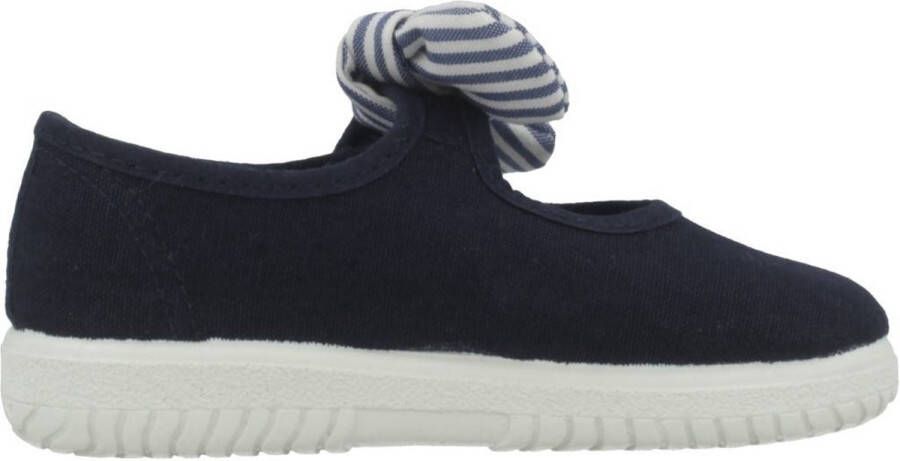 Victoria Sneakers 105110