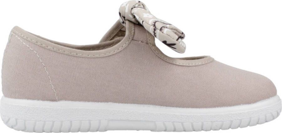 Victoria Sneakers 1051138N