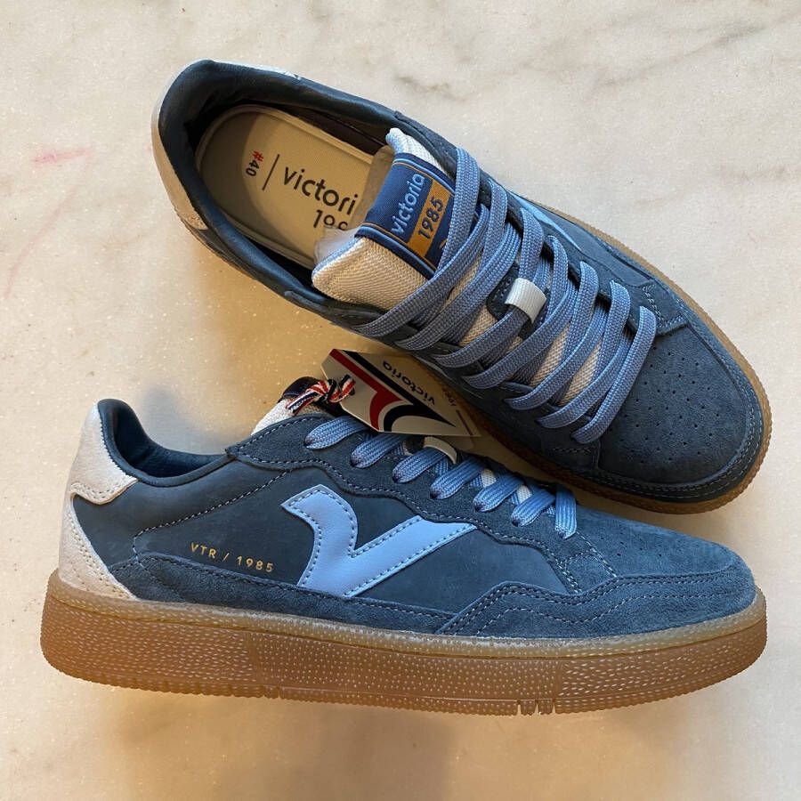 Victoria Lage Sneakers 8806107 Smash Suede Sneakers