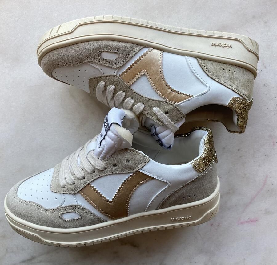 Victoria Damessneaker beige goud