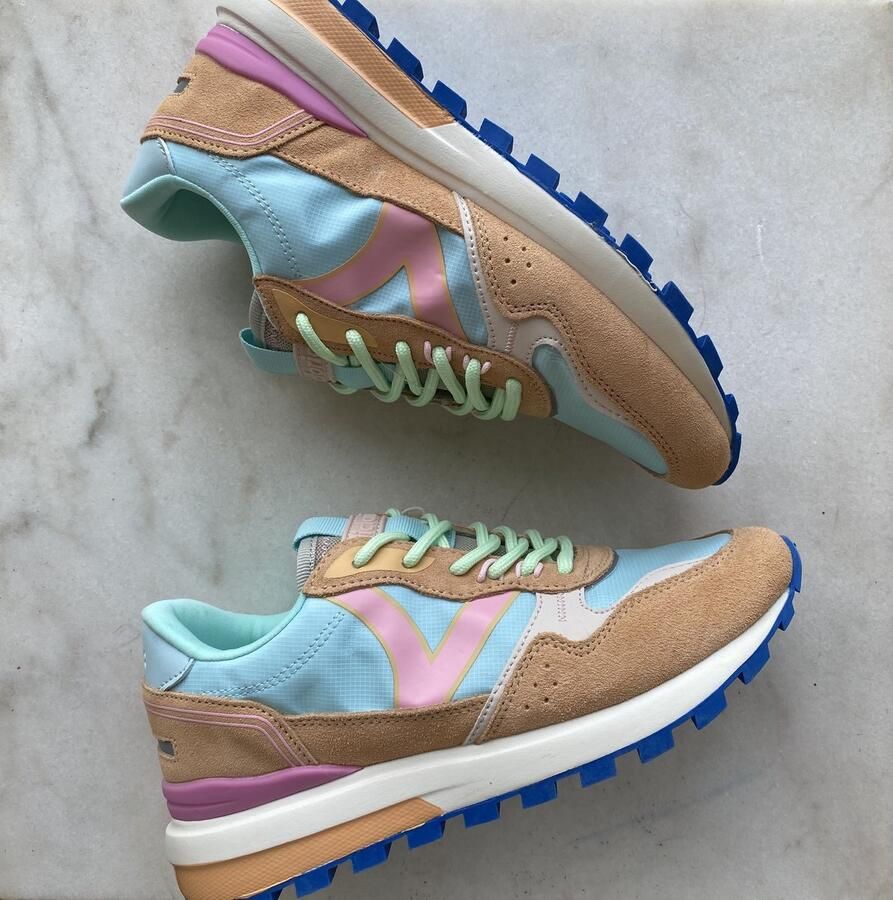 Victoria damessneaker Celeste