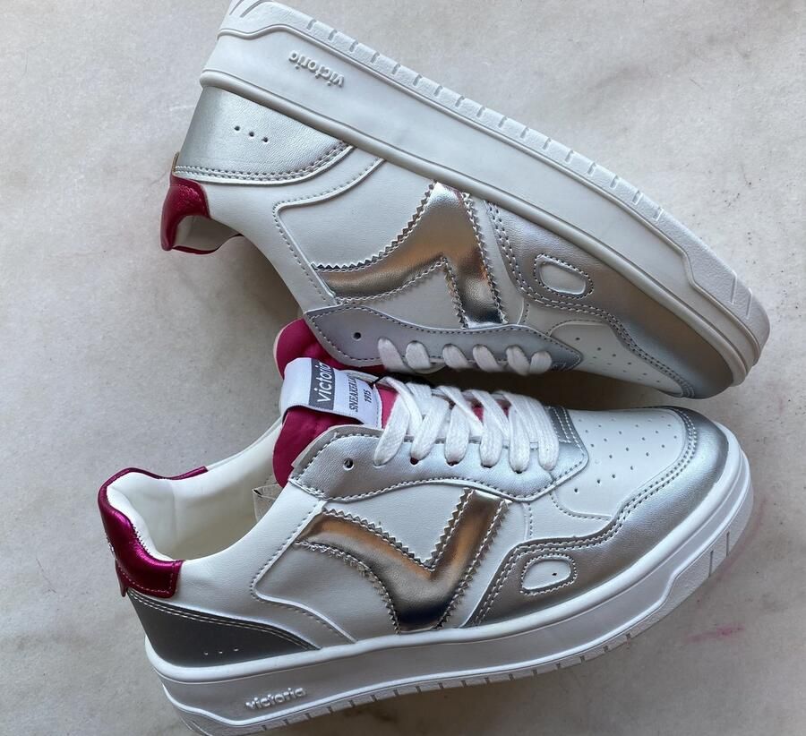 Victoria Damessneaker zilver roze