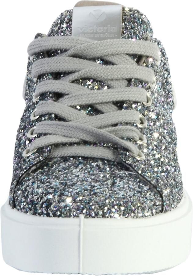 Victoria Trainers