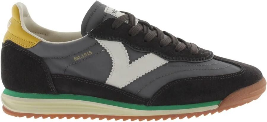 Victoria Trainers Saturno